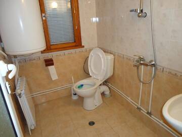 Фото номера Двухместный номер с 1 кроватью Гостевой дом Guest House AHP г. Мала-Цырква 21