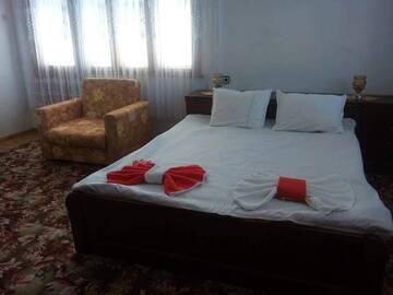 Фото номера Двухместный номер с 1 кроватью Гостевой дом Guest House AHP г. Мала-Цырква 39